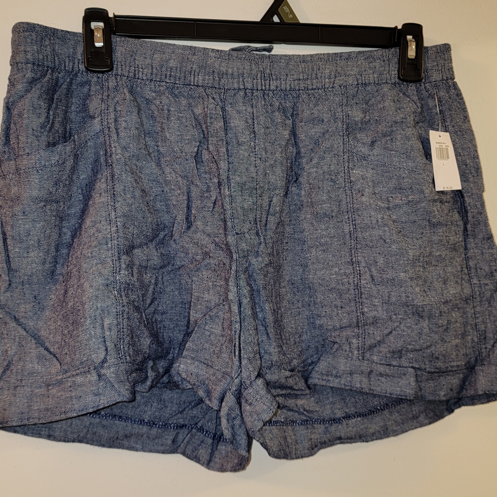 Old Navy Size L Women's Blue Chambray Shorts